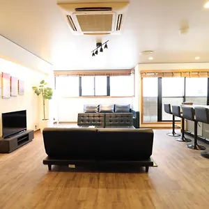 https://crane-court-kitahorie.hotels-osaka.net